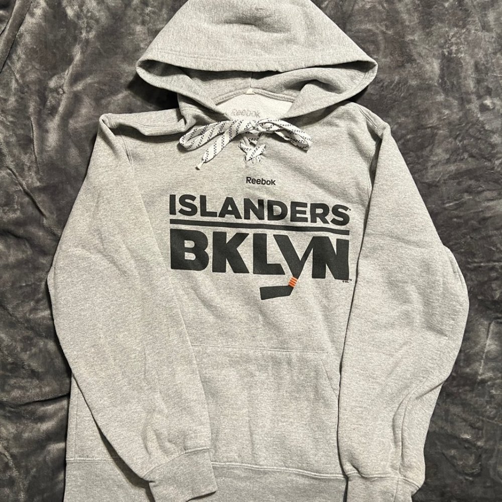 New York Islanders BKLYN Hoodie Mens Small
